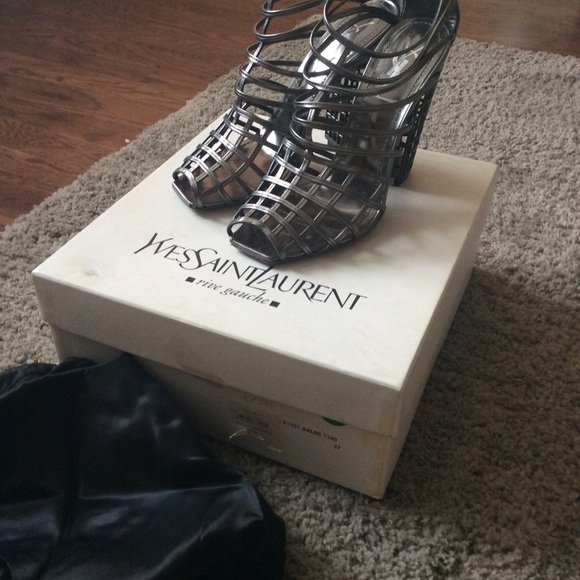 Rare collectors. YSL cage ankle booties - Picture 5 of 5